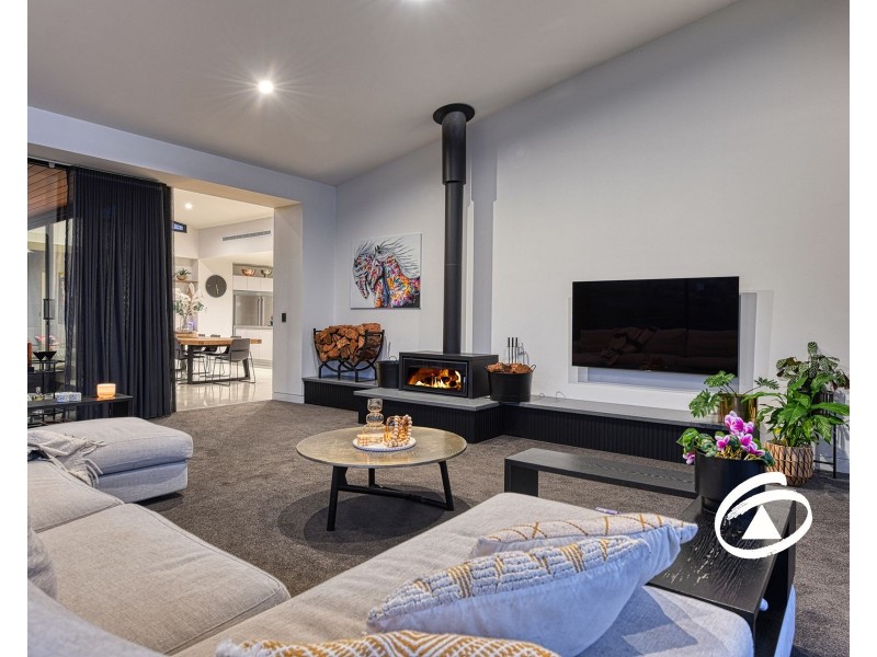 36-38 Peak Drive, Harkaway VIC 3806