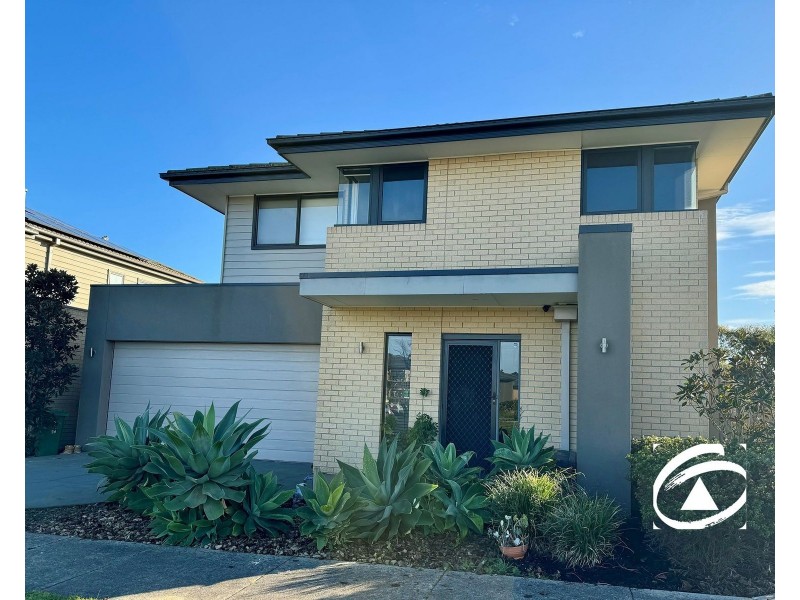 29 Elmtree Crescent, Clyde North VIC 3978