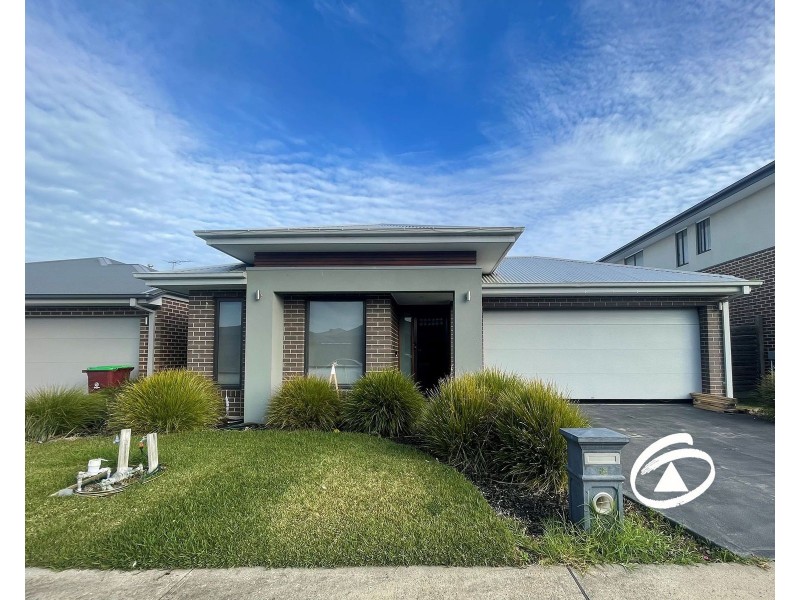 15 Yarra Street, Clyde VIC 3978