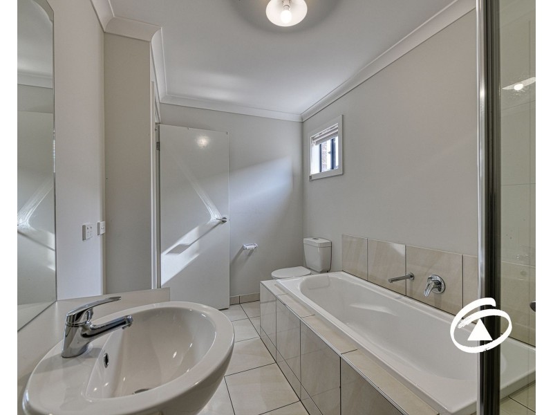 17 Cavendish Avenue, Clyde VIC 3978