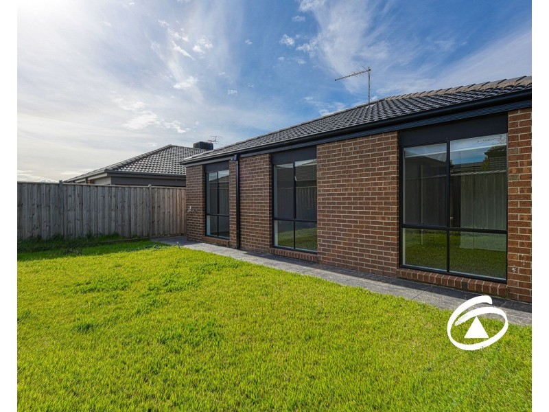 17 Cavendish Avenue, Clyde VIC 3978