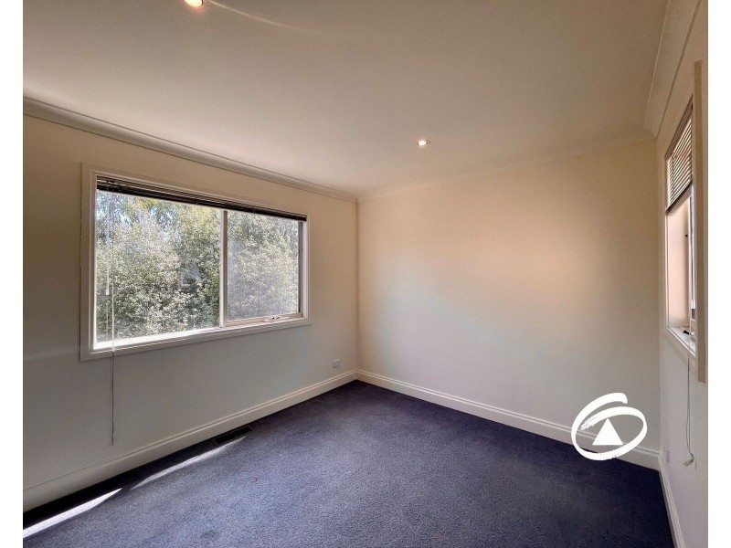 11/1-3 Young Road, Hallam VIC 3803