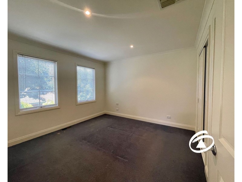 11/1-3 Young Road, Hallam VIC 3803