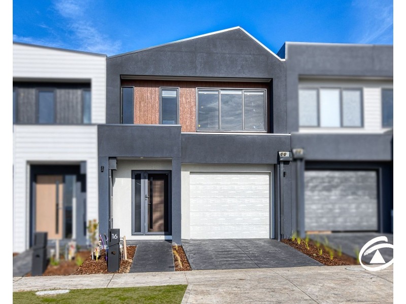 16 Borthwick Parade, Clyde North VIC 3978