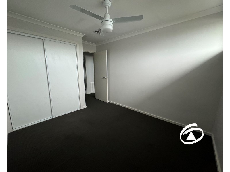 9 Foote Way, Clyde VIC 3978