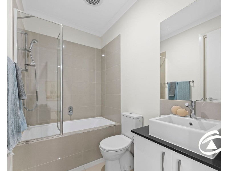 3/13 Grandview Avenue, Dandenong VIC 3175
