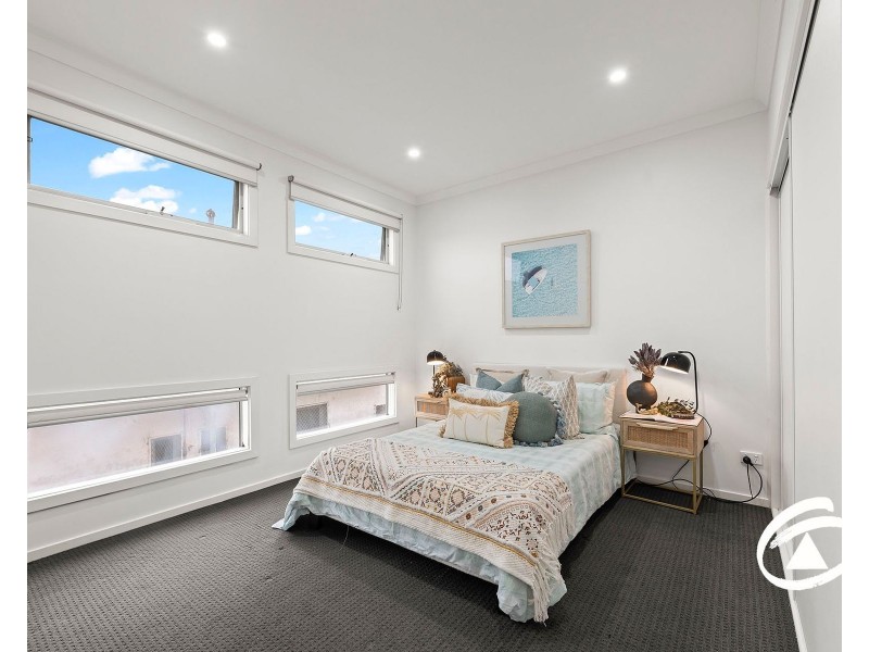 1/13 Grandview Avenue, Dandenong VIC 3175