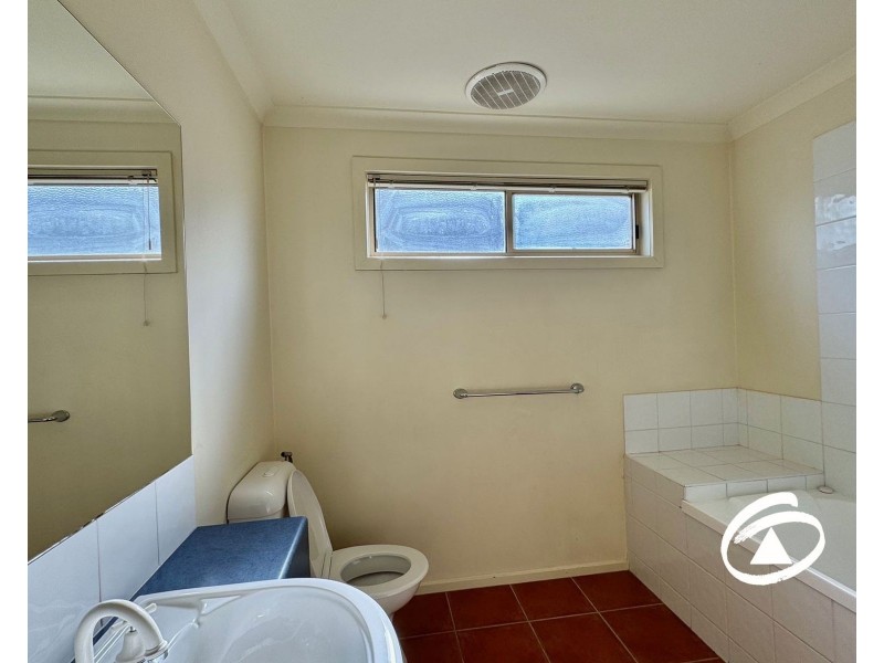 7/2-6 Jerilderie Drive, Berwick VIC 3806