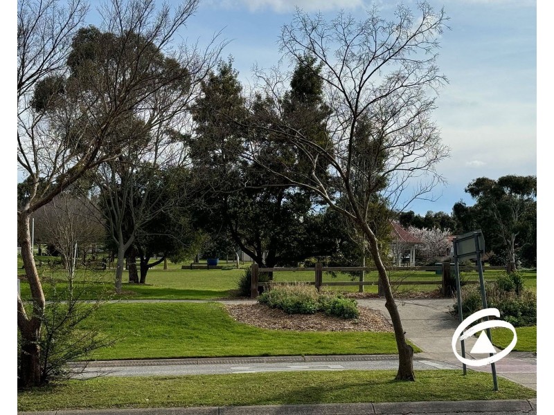 7/2-6 Jerilderie Drive, Berwick VIC 3806