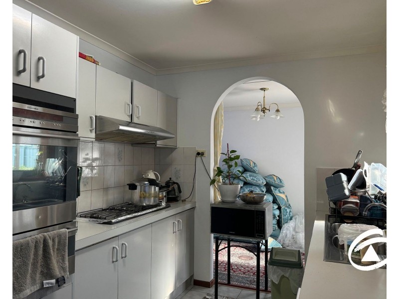 72 Lesley Drive, Hampton Park VIC 3976