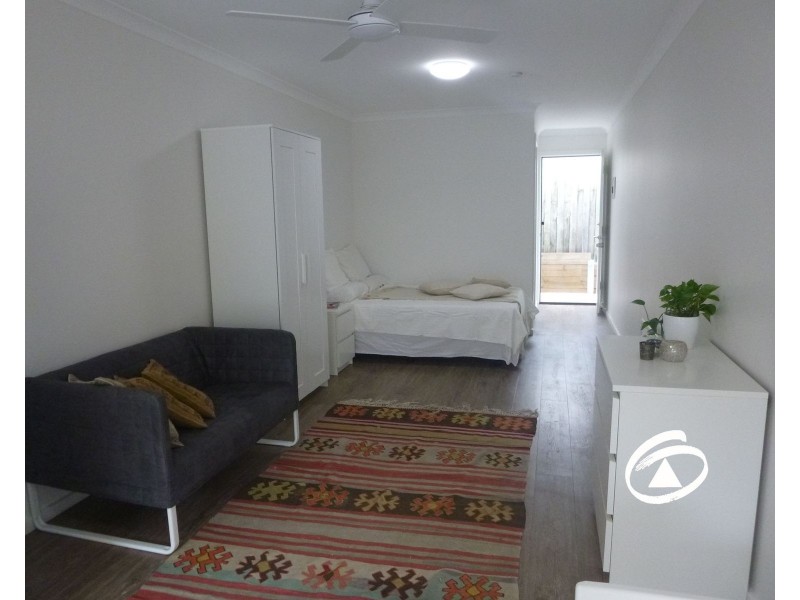 7/4 Cranbourne Drive, Cranbourne VIC 3977