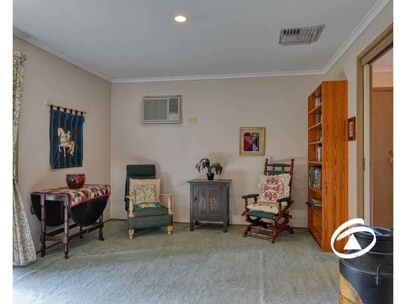 7 Valley View Crescent, Berwick VIC 3806