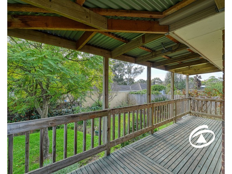7 Valley View Crescent, Berwick VIC 3806