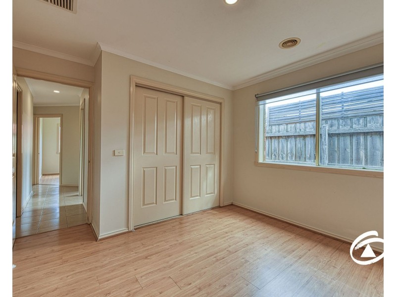 9 Alberta Way, Berwick VIC 3806