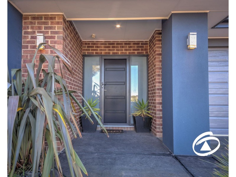 29 Statham View, Cranbourne West VIC 3977