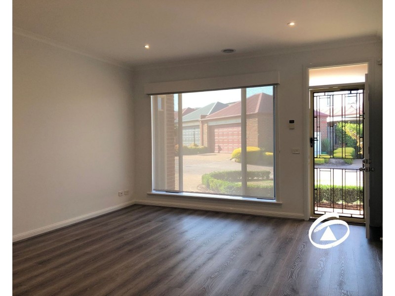 17/18-26 Marlesford Crescent, Berwick VIC 3806