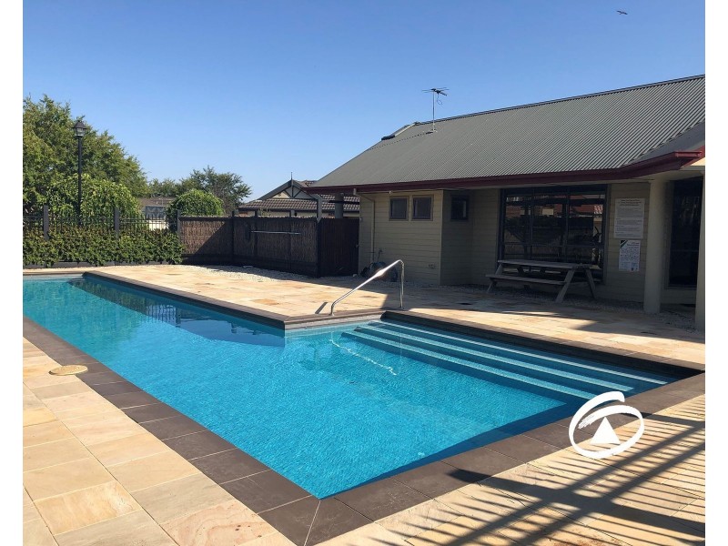 17/18-26 Marlesford Crescent, Berwick VIC 3806