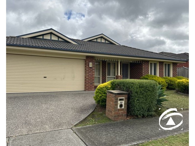 99 Skyline Way, Berwick VIC 3806