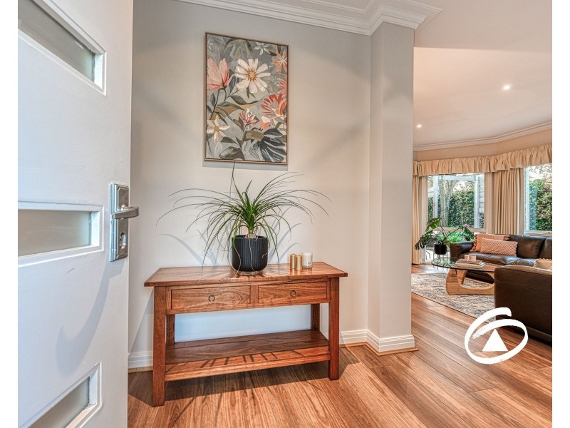 22 Grant Close, Berwick VIC 3806