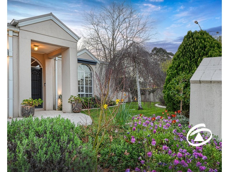 22 Grant Close, Berwick VIC 3806