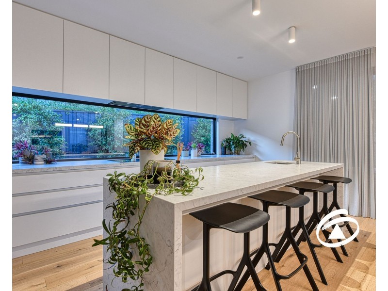 24 Oakrind Rise, Officer VIC 3809