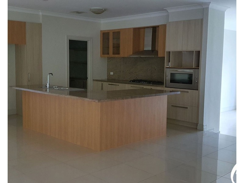 17 Avenview Drive, Narre Warren North VIC 3804