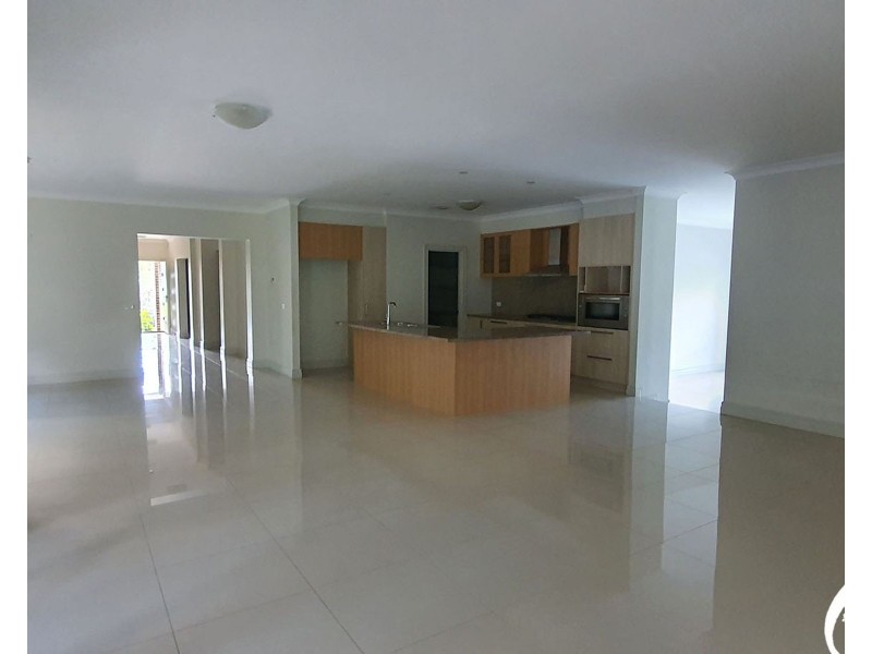 17 Avenview Drive, Narre Warren North VIC 3804