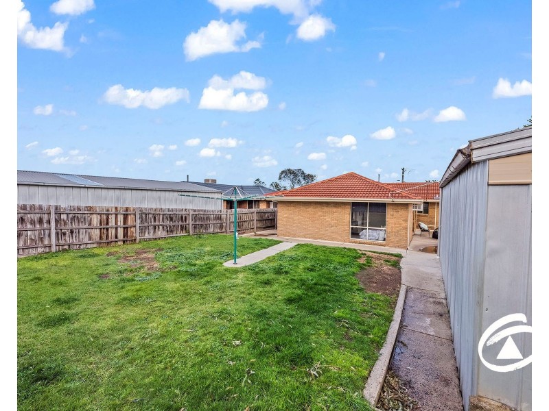 18 Jessica Drive, Hampton Park VIC 3976