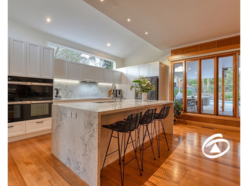 9 Memorial Avenue, Emerald VIC 3782