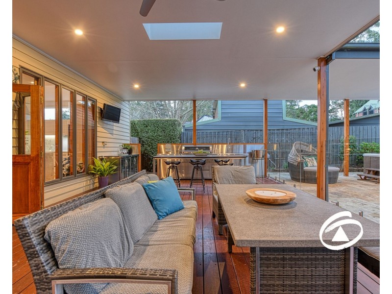 9 Memorial Avenue, Emerald VIC 3782