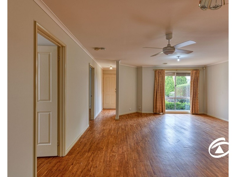 4 Hedley Court, Narre Warren VIC 3805