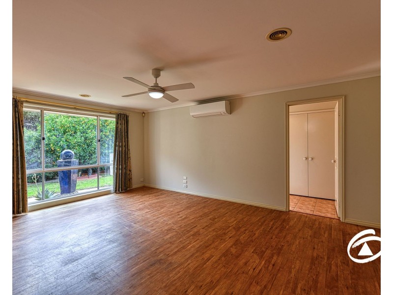 4 Hedley Court, Narre Warren VIC 3805