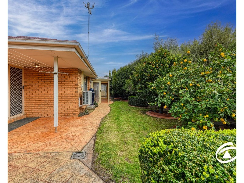 4 Hedley Court, Narre Warren VIC 3805