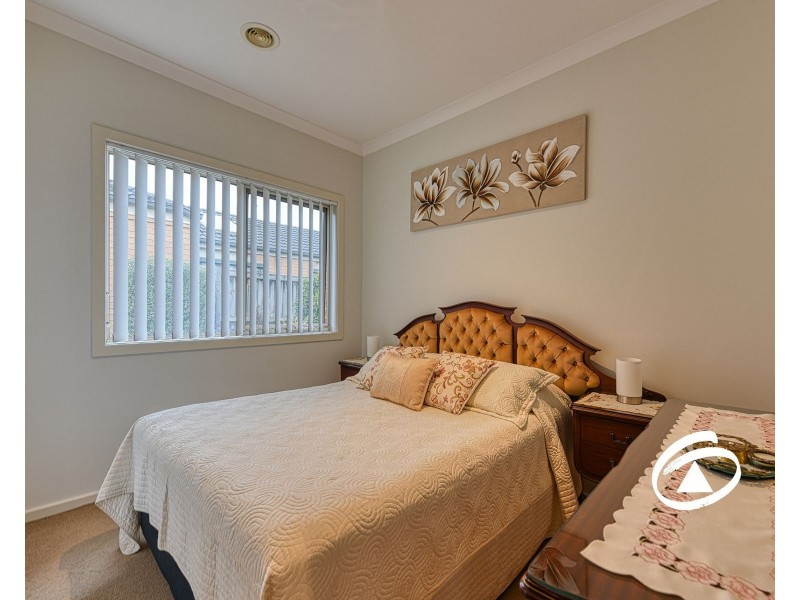 14 Algerd Way, Pakenham VIC 3810