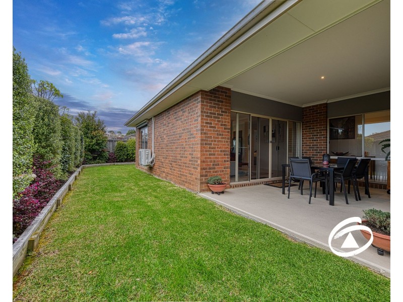 14 Algerd Way, Pakenham VIC 3810