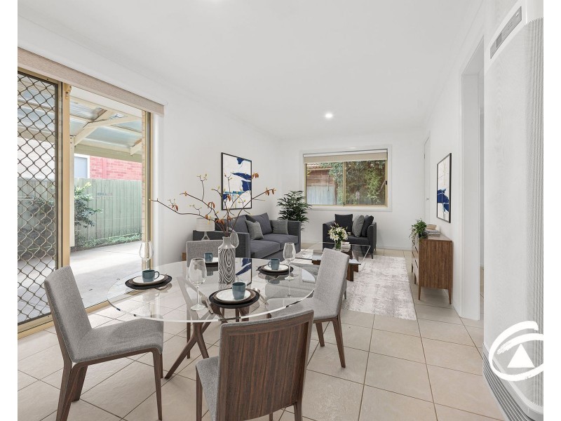 13 Cambridge Close, Cranbourne East VIC 3977