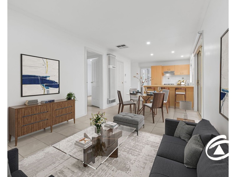 13 Cambridge Close, Cranbourne East VIC 3977