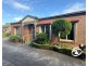 2/2 Castlegate Place, Berwick VIC 3806