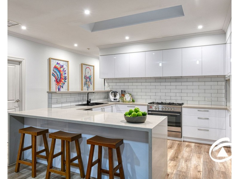 3 McCubbin Way, Berwick VIC 3806