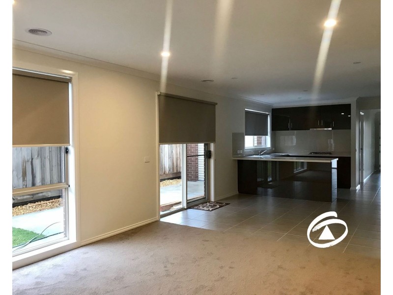 56 Kamona Street, Clyde VIC 3978