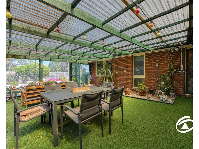 16 Ashfield Drive, Berwick VIC 3806