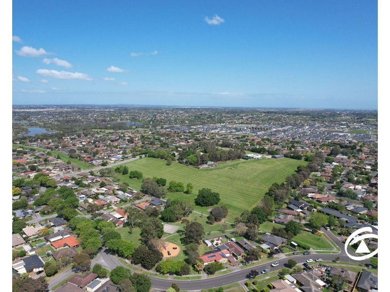 16 Ashfield Drive, Berwick VIC 3806