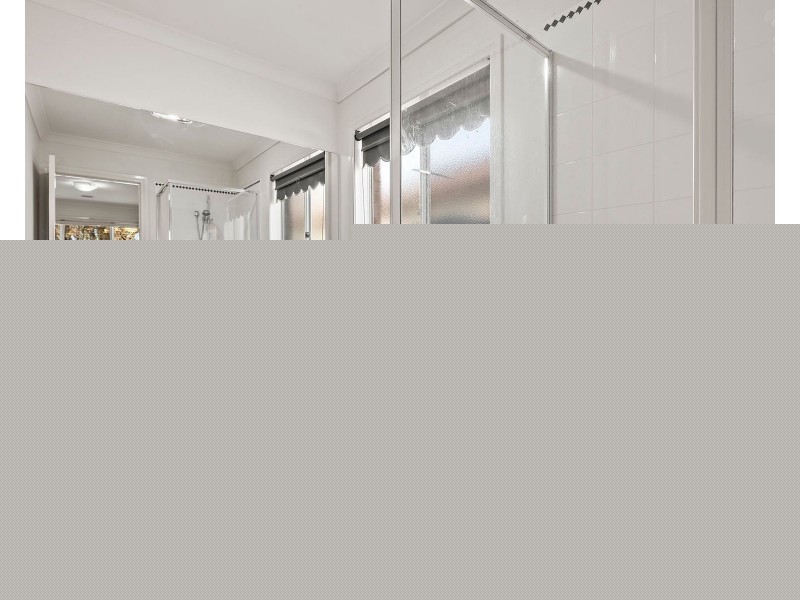 9 Wallingford Place, Narre Warren South VIC 3805