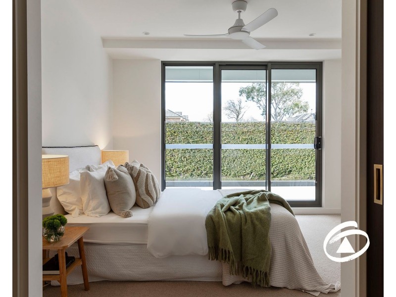 6/26 Langmore Lane, Berwick VIC 3806