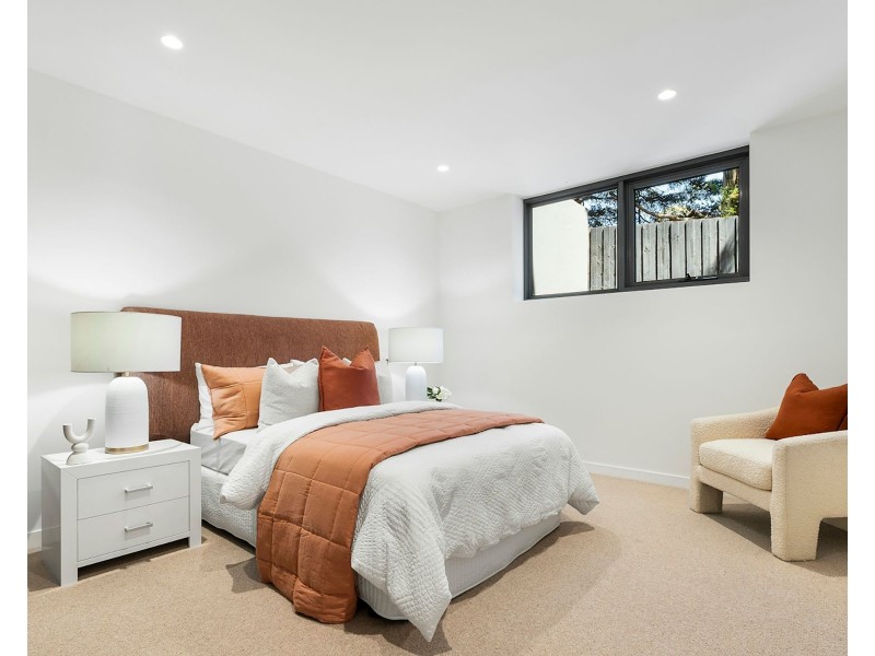 6/26 Langmore Lane, Berwick VIC 3806