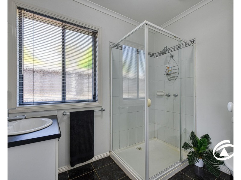 109 Robinswood Parade, Narre Warren South VIC 3805