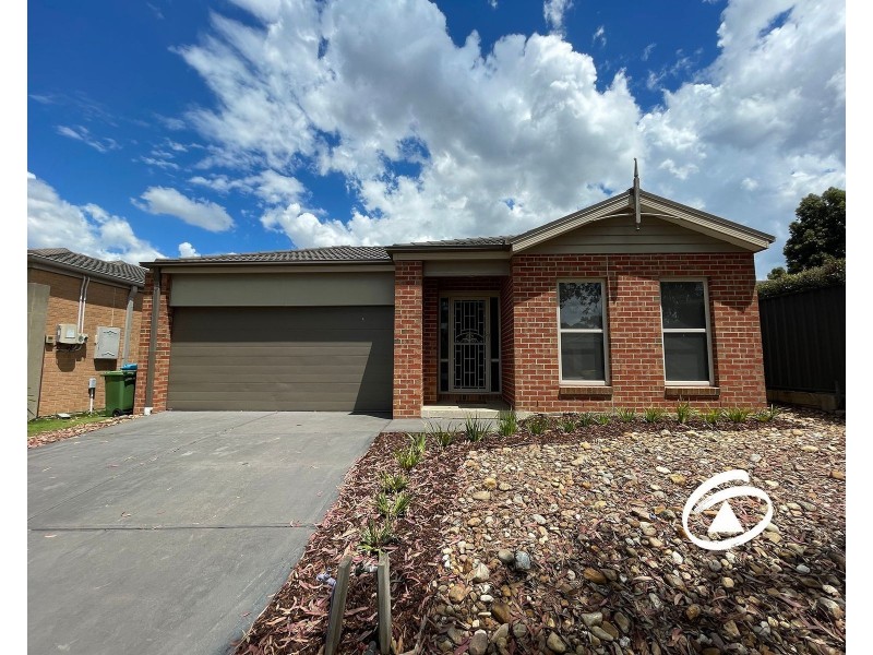 3 Sabel Drive, Cranbourne North VIC 3977