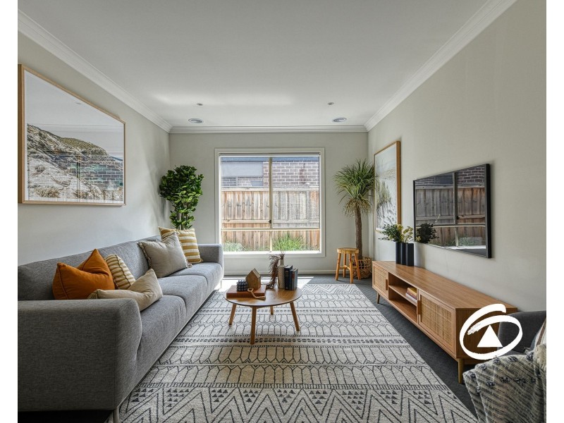 34 Denton Drive, Officer VIC 3809