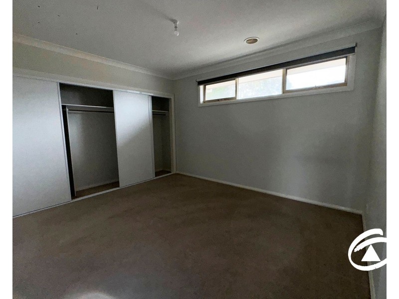 6 Eaglehawk Drive, Berwick VIC 3806