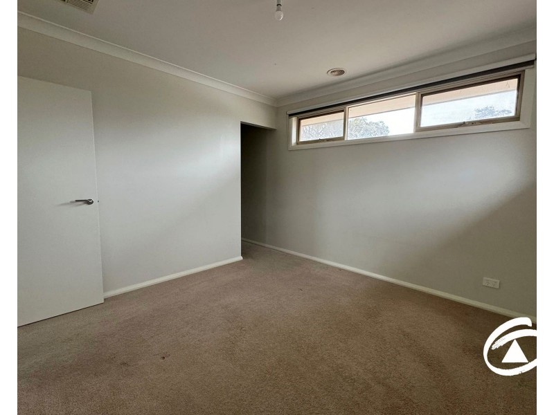 6 Eaglehawk Drive, Berwick VIC 3806